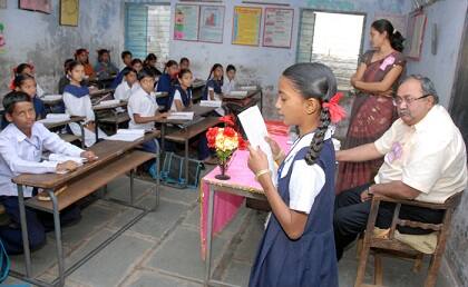 આ ઠરાવને પગલે કર્મચારીઓને માસિક ખાસ ભથ્થામાં 1500થી 2200 રૂપિયાનો વધારો મળશે તેમજ દૈનિક ભથ્થામાં 70થી 140નો વધારો મળશે. તેમજ 12 પરચુરણ રજાઓ ઉપરાંત આકસ્મિક 15 રજાઓ મળશે તેમજ તબીબી સારવાર 'મા કર્મયોગી' યોજના માટેનાં લાભો મળશે.