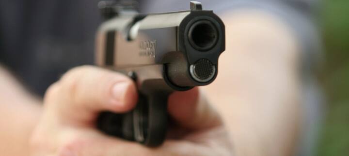 ઋષિકેશ પટેલે મંગળવારે થયેલા હુમલામાં છ વ્યક્તિનાં નામ અપાયાં છે અને વીસ-પચ્ચીસ લોકો સામે ફરિયાદ નોંધાવી છે. તેમણે એવો આક્ષેપ પણ કર્યો છે કે આ લોકોએ પોતાની કારમાં કાકડા ફેંકીને પોતાને જીવતા સળગાવીને મારી નાંખવા પ્રયાસ કર્યો હતો. 