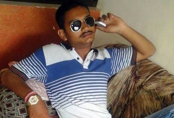 આ ઘટનાએ શહેરઆખામાં સનસનાટી મચાવી દીધી હતી. વરાછા પોલીસે જોકે ગણતરીના કલાકોમાં આ ઘટનાનો ભેદ ઉકેલી નાંખ્યો હતો. જમીનના ડખામાં કામરેજના કુખ્યાત ગૌતમ ગોલ્ડને તેની બહેન કોમલ ગોયાણીના ઈશારે આ ઘટનાને અંજામ આપ્યો હતો. પોલીસે તપાસ હાથ ધરી પહેલા કોમલ ગોયાણી, ઇમરાન સૈયદ, રામુ ભરવાડ અને મેહુલ ભરવાડની ધરપકડ કરી હતી. ત્યાર બાદ પોલીસે બાદમાં હુમલાખોરોને ઝડપવા તમામ તાકાત કામે લગાડી ગૌતમ ગોલ્ડન, ભદ્રેશ ઉર્ફે કાલુ પાટોળિયા તથા કિશન ખોખરની ધરપકડ કરી હતી. 