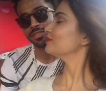 હોંગકોંગમાં \'ગર્લફ્રેન્ડ\' સાથે સમય પસાર કરી રહ્યો છે આ ગુજરાતી ક્રિકેટર