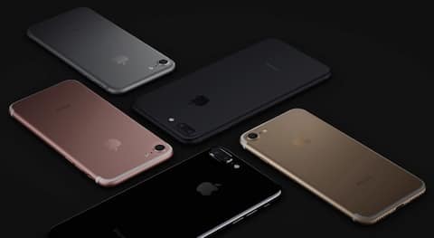 આજે ભારતમાં લોન્ચ થશે iPhone 7, ખરીદતા પહેલા જાણો શું છે ખાસ આજે ભારતમાં લોન્ચ થશે iPhone 7, ખરીદતા પહેલા જાણો શું છે ખાસ