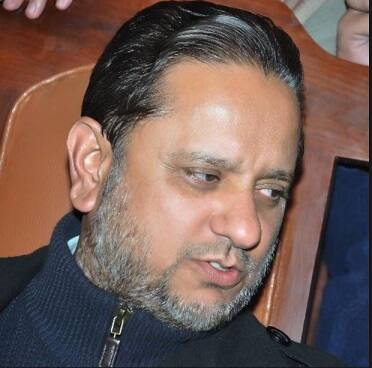 તેમનું કહેવું છે કે, 1958માં પ્રથમ વખત જ્યારે મુસ્લિમ કોન્ફરન્સે કાશ્મીરના લોકો પ્રત્યે સંવેદનશીલતા દર્શાવવાનો પ્રયત્ન કર્યો ત્યારે તેને નેહરુએ પોતાના જીવનનો સૌથી મુશ્કેલ દિવસ ગણાવ્યો હતો.