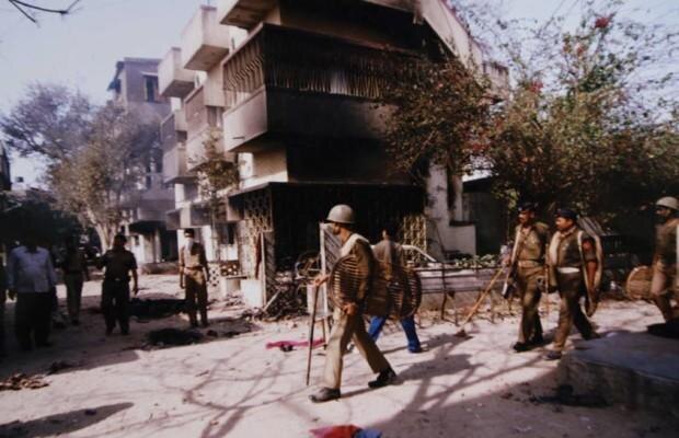 2002 Gujarat Riots Absconding Accused Arrested From London લંડનથી પકડાયો 2002 ગુજરાત રમખાણોનો ફરાર આરોપી