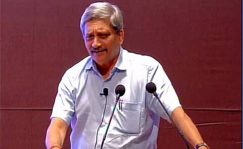 સર્જીકલ સ્ટ્રાઇક પર રક્ષા મંત્રીનો આકરો પ્રહાર, કહ્યું ઑપરેશનનો સૌથી મોટો શ્રેય PM મોદીને