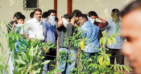 હાલમાં યુએસ-ઈન્ટરનેશનલ રેવન્યુ સર્વિસ (આઈઆરએસ) કૌભાંડમાં અમદાવાદ ક્રાઈમ બ્રાન્ચ અને થાણે પોલીસ સાગર અને રીમાને શોધી રહી છે. સાગરના અમદાવાદમાં 20 જેટલા ગેરકાયદે કોલસેટરો ધમધમે છે. મુંબઈ અને થાણેમાં પણ તેનાં 6 કોલ સેન્ટર હતાં.