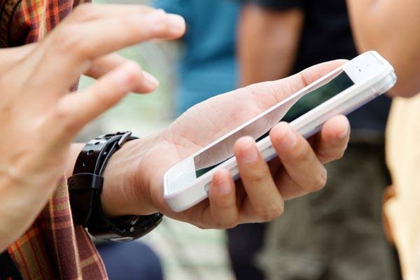 ગૃહ રાજ્યમંત્રીની સ્પષ્ટતા પછી અમદાવાદ જિલ્લા કલેક્ટર એ. બી. ગોરે જણાવ્યું હતું કે રવિવારે જાહેર કરેલી પરીક્ષા માટે નેટ સેવા બંધ રાખવા કરાયેલું જાહેરનામું રદ કરી નિર્ણય પડતો મૂક્યો છે. અગાઉ તલાટીની પરીક્ષા ટાણે પણ નેટ બંધ રખાયું ત્યારે સરકારે કોઈ હસ્તક્ષેપ કર્યો નહોતો. 