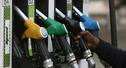 Petrol Price Hike: একধাক্কায় অনেকটা বাড়ল প্রিমিয়াম পেট্রোলের দাম ! সরাসরি প্রভাব কীসের দামে?