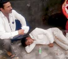 જૂનાગઢઃ કલેક્ટર કચેરીમાં ઝેરી દવા પીનાર દલિતનું મોત, ત્રણ દલિતોએ પીધી હતી દવા