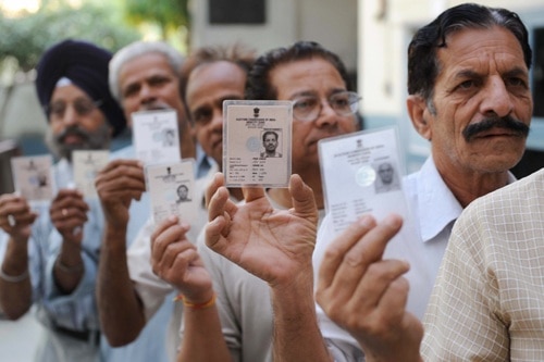 Voter ID Card बनवाना हुआ बहुत ही आसान, घर बैठे फटाफट कर दें अप्लाई, जानें क्या है तरीका?
