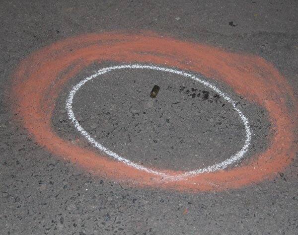 હત્યારાઓએ મુકેશ બચે નહીં એ માટે તેને પોઈન્ટ બ્લેન્ક રેન્જથી ગોળીઓ મારી હતી. એ પછી પણ તેના બચી જવાની કોઈ શક્યતા ના રહે એટલા માટે તેને કારથી કચડી નંખાયો હતો. તેના કારણે મુકેશ એ જ વખતે ગુજરી ગયો હતો. 