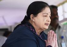 વેંટિલેટર પર છે CM જયલલિતા, ઈશારામાં કરી રહ્યા છે વાત, હોસ્પિટલ લવાયા ત્યારે હતા બેભાન