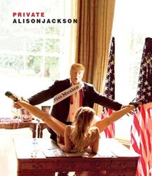 બિકીની ગર્લ્સ સાથે આ અંદાજમાં જોવા મળ્યા \'ડોનાલ્ડ ટ્રમ્પ\'