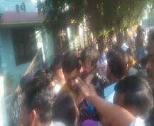 અમદાવાદઃ AMTS ડ્રાઇવર અને કંડકટરે મેયરના ઘર સામે કર્યું વિરોધ પ્રદર્શન