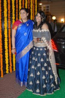 IN PICS: એકતા કપૂરની દિવાળી પાર્ટીમાં સામેલ થયા બોલીવુડના અનેક દિગ્ગજો