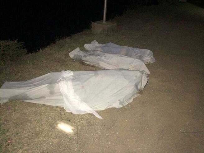 દરમિયાન જાણવા મળતી વિગતો મુજબ કિરણભાઈએ આપઘાત કરવાના ઈરાદા અંગે પોતાના ભાઈને ફોન કરી જાણ કરી હોવાનું અને આપઘાત કરવા માટે ગૃહ કલેશ હોવાનું માનવામાં આવી રહયું છે. આપઘાતની આ ઘટનામાં ફાયર બ્રિગેડના જવાનો અરવિંદભાઈ છનિયારા અને રમેશભાઈ સહિતનાએ જહેમત ઉઠાવી ડેડ બોડી બહાર કાઠી હતી.