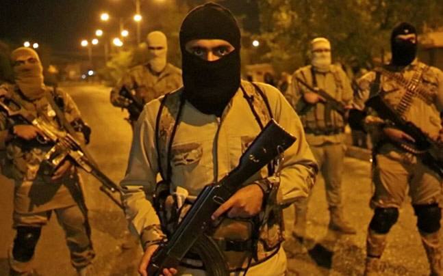 નોટિફિકેશનમાં કહેવામાં આવ્યું છે કે, આ સંભવિત હુમલાને ધ્યાનમાં રાખતા નાગરિકોએ સાવચેત રહેવું જરૂરી છે. નોટિફિકેશનમાં નારિકોને રાજધાની દિલ્હી ઉપરાંત દેશભરના ધાર્મિક સ્થળો, તહેવારના ઉત્સવો અને બજારમાં ખાસ સાવચેતી રાખવાનું કહેવામાં આવ્યું છે.