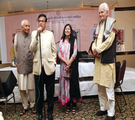 Gujarati Litareteur Convantion Hold In New Jersey ઉત્તર અમેરિકના ન્યૂ જર્સીમાં યોજાયું ગુજરાતી સાહિત્ય સંમેલન, રઘુવિર ચૌધરી રહ્યા હાજર