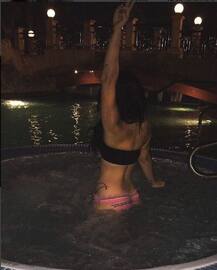 ટાઇગર શ્રોફની સિસ્ટર કૃષ્ણા શ્રોફે પોસ્ટ કરી બિકિનીમાં તસવીર, જુઓ તસવીરો 