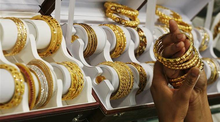 Gold Price Today : আজ শ্রাবণ শিবরাত্রি , শুভক্ষণে সোনা কিনবেন? জেনে নিন আজ বাংলায় সোনার দর