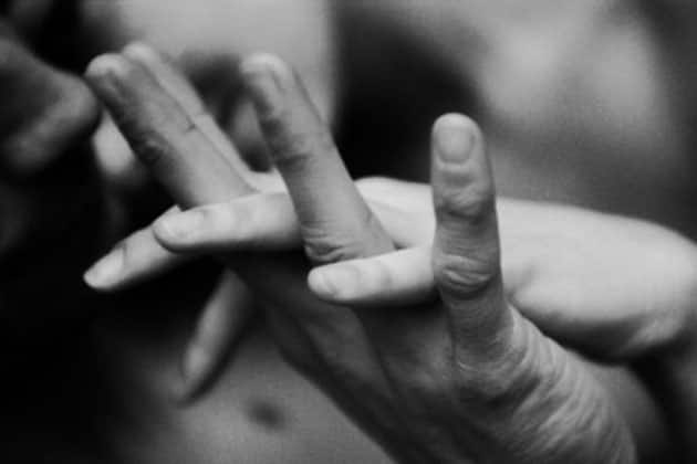 આ અંગે હોટલ સંચાલકે પોલીસને જાણ કરતાં સમગ્ર ઘટના પ્રકાશમાં આવી છે. પોલીસે આ દિશામાં વધુ તપાસ હાથ ધરી છે. 