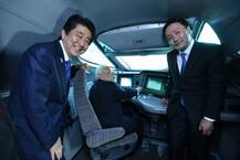 મોદી બન્યા બુલેટ ટ્રેનના ડ્રાઇવર, હાઇસ્પીડ ટ્રેનની ટેકનોલોજીની લીધી જાણકારી