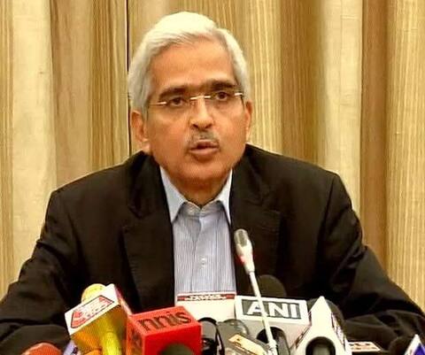 સરકારી ઓફિસો, પેટ્રોલ પંપ સિવાય અહીં પણ ચાલશે 500 અને 1000ની જૂની નોટ સરકારી ઓફિસો, પેટ્રોલ પંપ સિવાય અહીં પણ ચાલશે 500 અને 1000ની જૂની નોટ