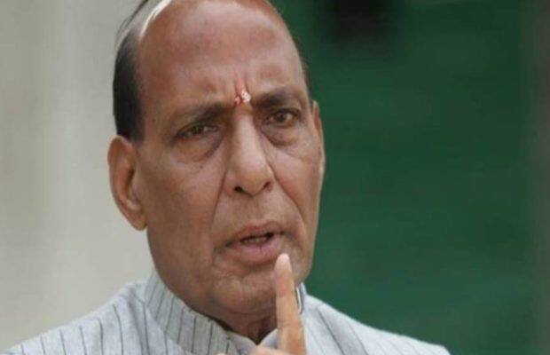 શિવસેનાએ વિપક્ષને સાથ આપતા રાજનાથ સિંહ નારાજ, ઉદ્ધવ સાથે કરી ફોન પર વાત Rajnath Singh Call Uddhav Thackeray On Shiv Sena Join Tmc Mamata Banerjee March શિવસેનાએ વિપક્ષને સાથ આપતા રાજનાથ સિંહ નારાજ, ઉદ્ધવ સાથે કરી ફોન પર વાત