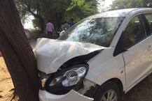 અમરેલીના સાંસદ નારણ કાછડિયાની કારને નડ્યો અકસ્માત, બાઇક ચાલક ઘાયલ