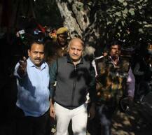 નોટબંધી મુદ્દે સંસદ સુધી રેલી યોજનાર દિલ્લીના ડેપ્યૂટી CM મનિષ સિસોદિયાની ધરપકડ