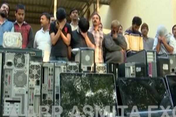 અમદાવાદ સાયબર સેલે આ 19 આરોપીઓને ઝડપી 34 CPU, 21 મોબાઈલ, 3 લેપટોપ અને 4 હાર્ડડિસ્ક કબ્જે કરવામાં આવી છે. જ્યારે 100 કરોડથી વધુનું ટર્ન ઓવર થયું હોવાની શક્યતા વ્યક્ત કરવામાં આવી રહી છે. 