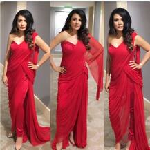 PICS: નોટબંધી અંગે PM મોદીને ટ્વિટર પર સવાલ કરતા ટ્રોલ થઈ મિની માથુર