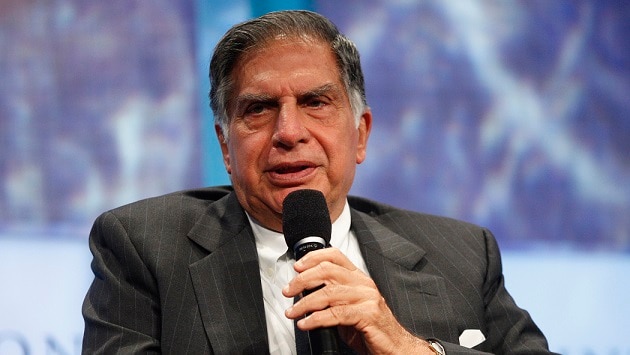 Happy Birthday Ratan Tata Ford pays homage Tata retaliate with talent tales to salute the country precious gem Happy Birthday Ratan Tata : फोर्डने इज्जत काढली, टाटांनी टॅलेंटने घेतला बदला, देशाच्या अनमोल रत्नाला सलाम करायला लावणारे किस्से
