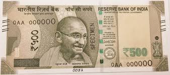 સાઈઝમાં તફાવતઃ 500ની નવી નોટની સાઈઝમાં પણ તફાવતના સમાચાર છે. ગુરુગ્રામમાં રહેનાર રેહન શાહે બન્ને નોટમાં કિનારાની સાઈઝ પણ અલગ અલગ જણાવી છે.