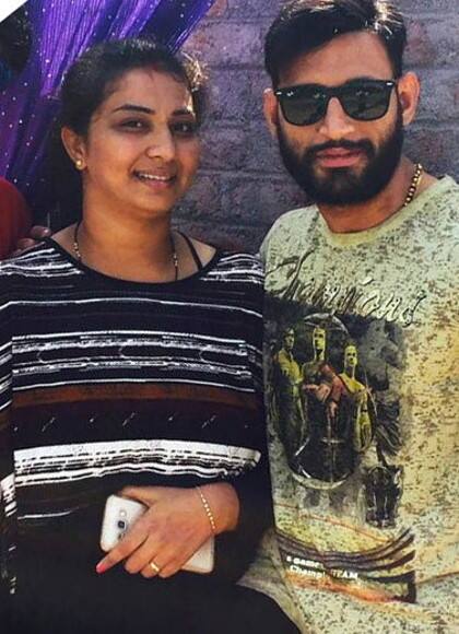 એલસીબી ટીમે આરોપી રવિને પકડીને ચોટીલા પોલીસને સોંપવાની કાર્યવાહી હાથ ધરી હતી. આરોપીના રિમાન્ડમાં હત્યા કેસના વધુ ખૂલાસા થવાની પોલીસને આશા છે.