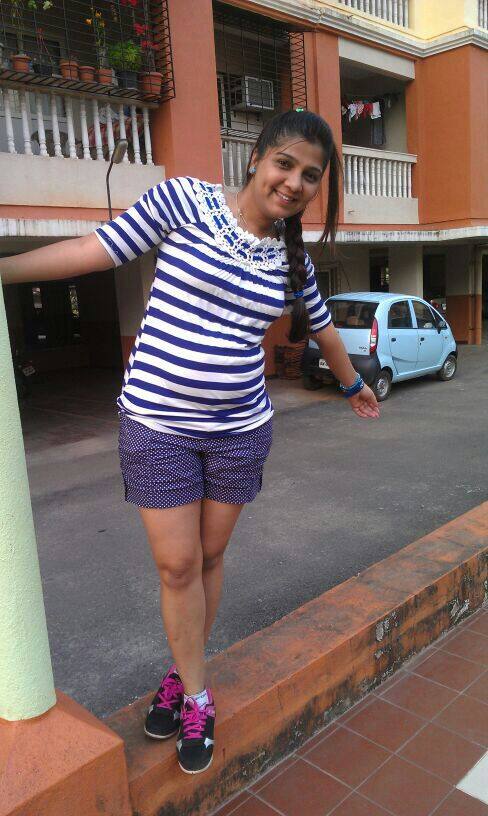 વોટ્સએપના આ ગ્રુપમાં લખ્યું હતું કે ‘હવે મને બહુ ગર્વ થાય છે મોદીજી પર...’ ત્યાર બાદ ‘આઈ લવ યુ મોદીજી’ લખીને હાર્ટના સિમ્બોલ પણ ગ્રુપમાં મુક્યા હતાં. દસેરા ટેકરી વોર્ડના નામે વોટ્સએપ ગ્રુપ આવું લખતા વિવાદ સર્જાયો હતો.