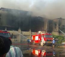 સુરત: સુહાગ ડાઈંગ મીલમાં ભીષણ આગ, 4 ફાયર ફાઈટર ઘટના સ્થળે 