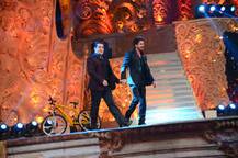 PICS: સ્ટાર સ્ક્રીન અવોર્ડઝમાં આવો હતો દિપીકા-આલિયાનો અંદાજ, SRK-સલમાન બન્યા હોસ્ટ