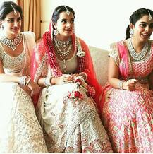 ગોવામાં આ ઠાઠ-માઠથી પરણી મુકેશ અંબાણીની લાડલી ભાણી, જુઓ તસવીરો