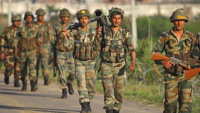 One Indian Army Jawan Dies, Few In Critical Condition After Training In Extreme Weather Conditions One Indian Army Jawan Dies, Few In Critical Condition After Training In Extreme Weather Conditions