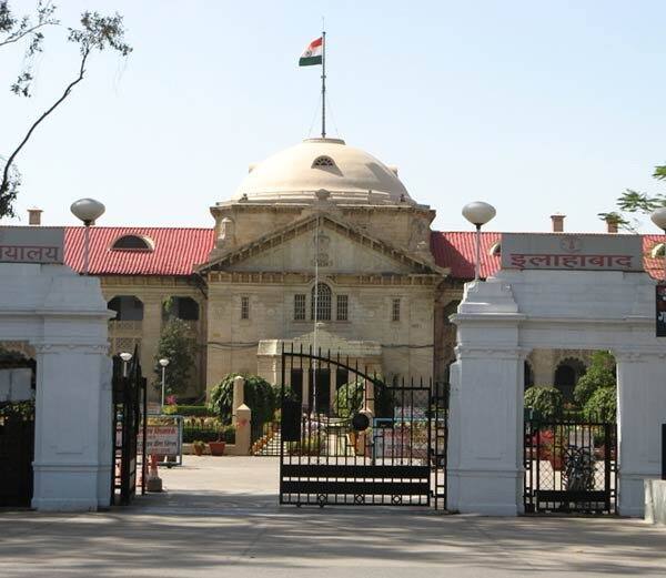 નોંધનીય છે કે ટ્રિપલ તલાકનો મુદ્દો મુસ્લિમો માટે ખૂબ સંવેદનશીલ મુદ્દો છે. ભૂતકાળમાં આ મુદ્દા પર મુસ્લિમ સમાજનો ભારે વિરોધ સામે આવ્યો છે. મુસલમાનોના મહત્વના સંગઠન મુસ્લિમ પર્સનલ લો બોર્ડે ટ્રિપલ તલાકનો વિરોધ કર્યો છે.