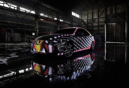 લોન્ચિંગ માટે બ્રિટનના જાણીતા સિંગર ડુઆ લિપાએ 'બી ધી વન' શીર્ષકથી વીડિયો બનાવ્યો છે. જેમાં કારને સ્ટાર મુજબ લેવામાં આ‌વી છે. એક્સપર્ટ પ્રમાણે કંપની ભવિષ્યમાં એવી કાર બનાવી શકે છે. તેના માટે લોન્ચિંગ યુનિક રીતે કરાયું.