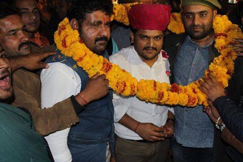 દરમિયાન હાઇકોર્ટે હાર્દિક પટેલને ૧પ દિવસ માટે હરિદ્વાર જવા માટે મંજૂરી આપી દીધી હતી. જોકે હાર્દિક પટેલે બે મહિના હરિદ્વાર રહેવાની મંજૂરી માગી હતી પરંતુ હાઇકોર્ટે તેને ફક્ત 15 દિવસ સુધી રહેવાની મંજૂરી આપી હતી.