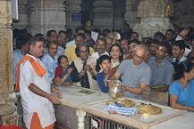 જૂહી ચાવલા પરિવાર સાથે સોમનાથ પહોંચી, કર્યો જળાભિષેક, જુઓ PHOTOS