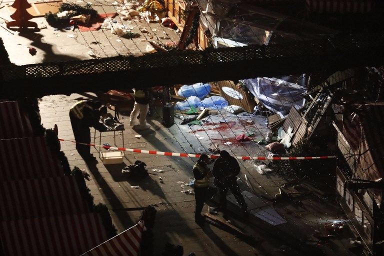 જર્મની: ક્રિસમસ માર્કેટમાં ઘુસાડી ટ્રક, 12ના મોત, 50થી વધુ ઘાયલ