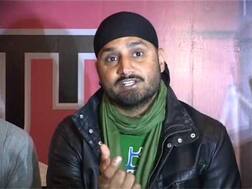 IPL 2022: हरभजन सिंह ने RCB के इस खिलाड़ी की जमकर की तारीफ, कहा- 'पिछले सीजन ही पता चल गया था टैलेंट'