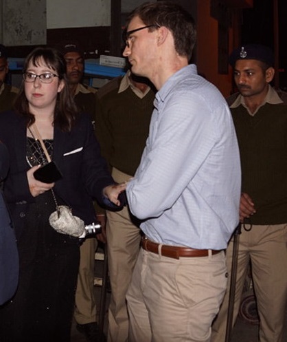 વડોદરાની શરાબની મહેફિલઃ રીપોર્ટ પોઝિટિવ આવતાં જાણો કોની થઈ ધરપકડ? ઉદ્યોગપતિઓમાં ફફડાટ