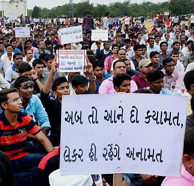 ગાંધીનગરઃ પાટીદારોનો ઓબીસીમાં સમાવેશ કરવાની કાનૂની પ્રક્રિયા શરૂ, જાણો શરૂઆત ક્યાંથી કરાઇ?