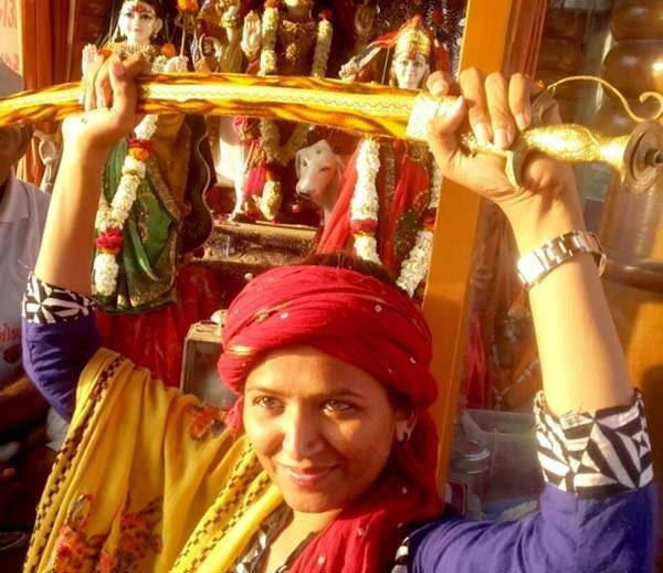 17મીએ હાર્દિક ગુજરાત આવવાનો હોય, તેના સ્વાગત અને રેલીના કાર્યક્રમમાં જોડાવવા માટે મોબાઇલ નંબરો આપીને પાસ દ્વારા ખાસ રજિસ્ટ્રેશન પણ શરૂ કરાયું છે. અત્યાર સુધીમાં હજારો લોકોની નોંધણી થઇ ચૂકી હોવાનું પણ જણાવાયું છે.