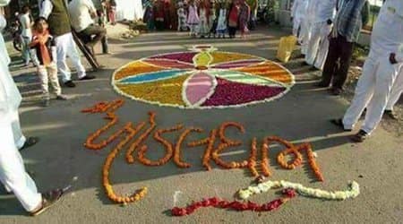 પાંચ દિવસ સુધી ચાલનારા મહોત્સવ દરમિયાન ભાવિક ભક્તોના ભોજનની પણ વ્યવસ્થા કરવામાં આવશે. 48 વિઘામાં ભોજન શાળા ઉભી કરવામાં આવી રહી છે. ખોડલધામ આવતા લોકો માટે 17 થી 20મી જાન્યુઆરી ચાર દિવસ સુધી દરરોજ ભોજનની વ્યવસ્થા રાખવામાં આવી છે.