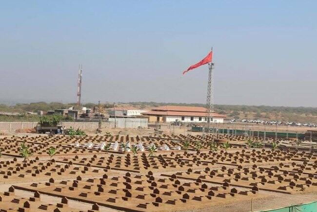 મહોત્સવ દરમિયાન સુરક્ષા માટે સીસીટીવી કેમેરા લગાવવામાં આવ્યા છે. તે સિવાય ફાયર ફાઇટર, પોલીસ પણ તૈનાત કરવામાં આવશે. ખોડલધામ મંદિર પરિસર માટે ખોડલધામ ટ્રસ્ટ દ્ધારા 100 કરોડ રૂપિયાનો વીમો લેવામાં આવ્યો છે. જ્યારે પ્રાણ પ્રતિષ્ઠા ઉત્સવ માટે પબ્લિક વીમો પાંચ કરોડ રૂપિયાનો લેવામાં આવ્યો છે.